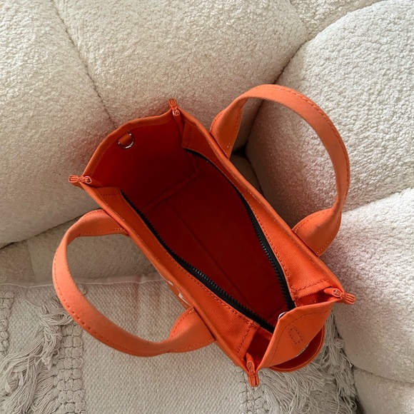 Marc Jacobs Mini Traveler Tote - Picture 12 of 12